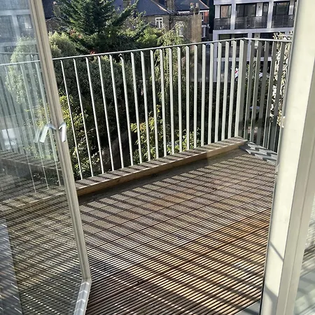 Private Flat In London Apartment Exterior photo